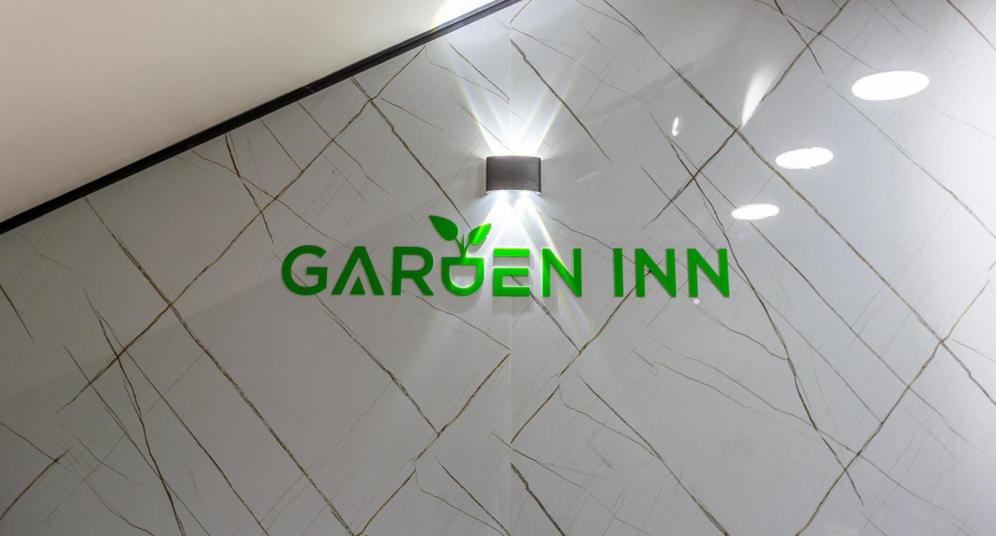 Garden Inn Nizami Hotel Baky Esterno foto